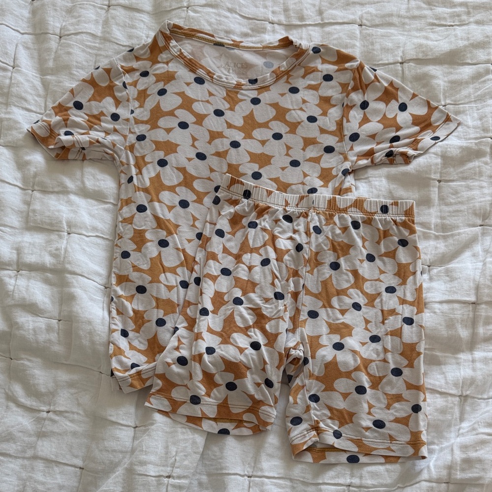 Alice + Ames flower pajama set